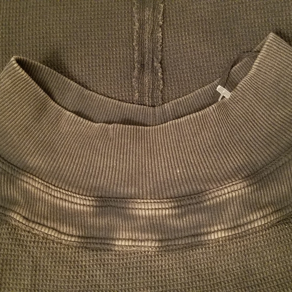 FREE PEOPLE Cropped Thermal Pulllover - Picture 4 of 7